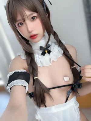 《[Perohub] 2024年08月应援团（7套）》｜布丁大法 · 206张写真、13 个视频
