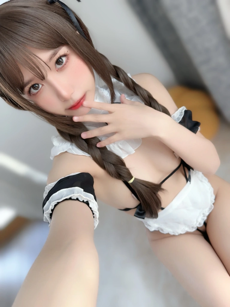 《[Perohub] 2024年08月应援团（7套）》｜布丁大法 · 206张写真、13 个视频