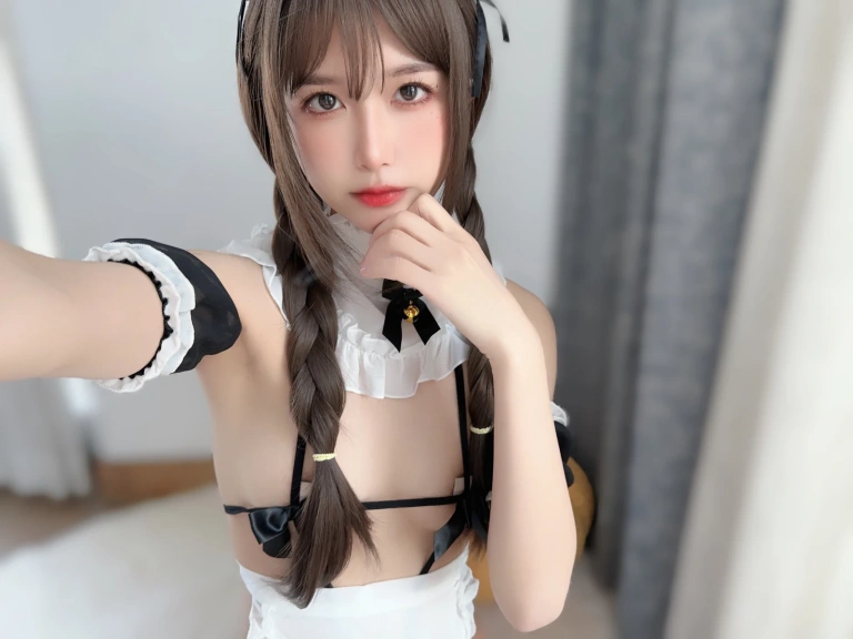 《[Perohub] 2024年08月应援团（7套）》｜布丁大法 · 206张写真、13 个视频