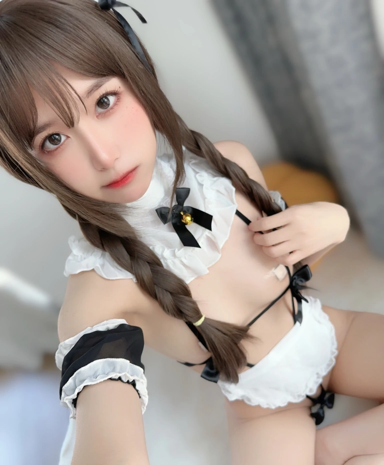 《[Perohub] 2024年08月应援团（7套）》｜布丁大法 · 206张写真、13 个视频