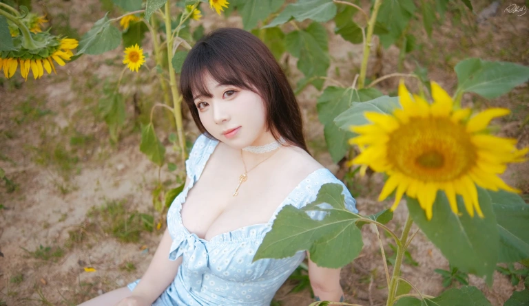 《彼女向日葵》｜皮皮奶 · 35张写真