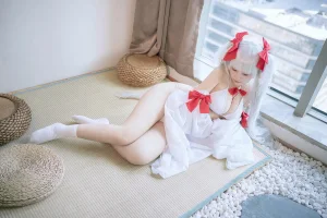 《可畏巫女》｜阿半今天很开心 · 38张写真