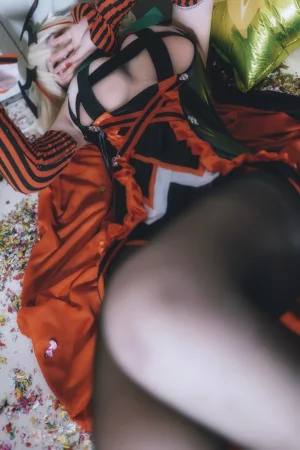 《罗恩·万圣节小恶魔》｜阿半今天很开心 · 28张写真