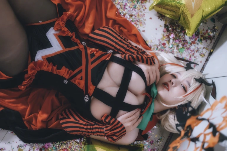 《罗恩·万圣节小恶魔》｜阿半今天很开心 · 28张写真
