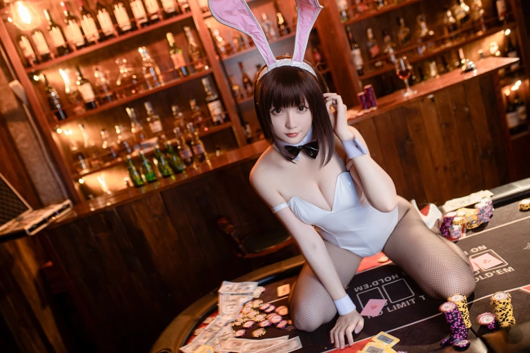 《加藤惠 兔女郎》｜星之迟迟 · 46张写真、1 个视频