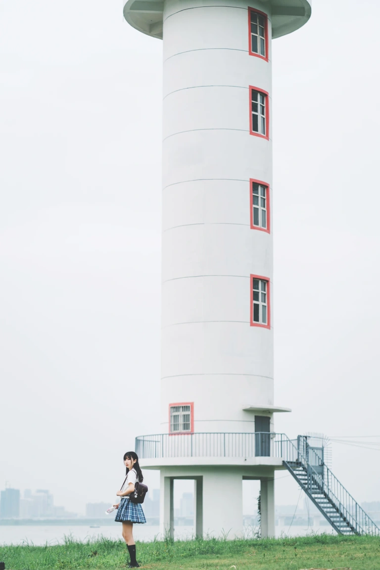 《沙雕JK》｜面饼仙儿 · 22张写真