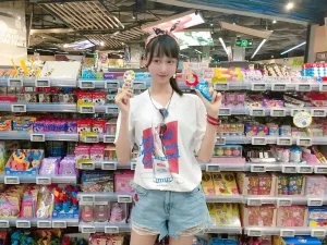 《智能型彼女T恤》｜木棉棉 · 22张写真