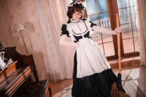《传统长裙女仆》｜阿包也是兔娘 · 47张写真