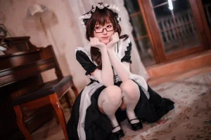 《传统长裙女仆》｜阿包也是兔娘 · 47张写真