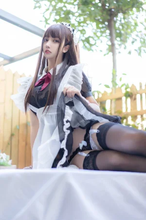 《女仆透》｜过期米线线喵 · 49张写真