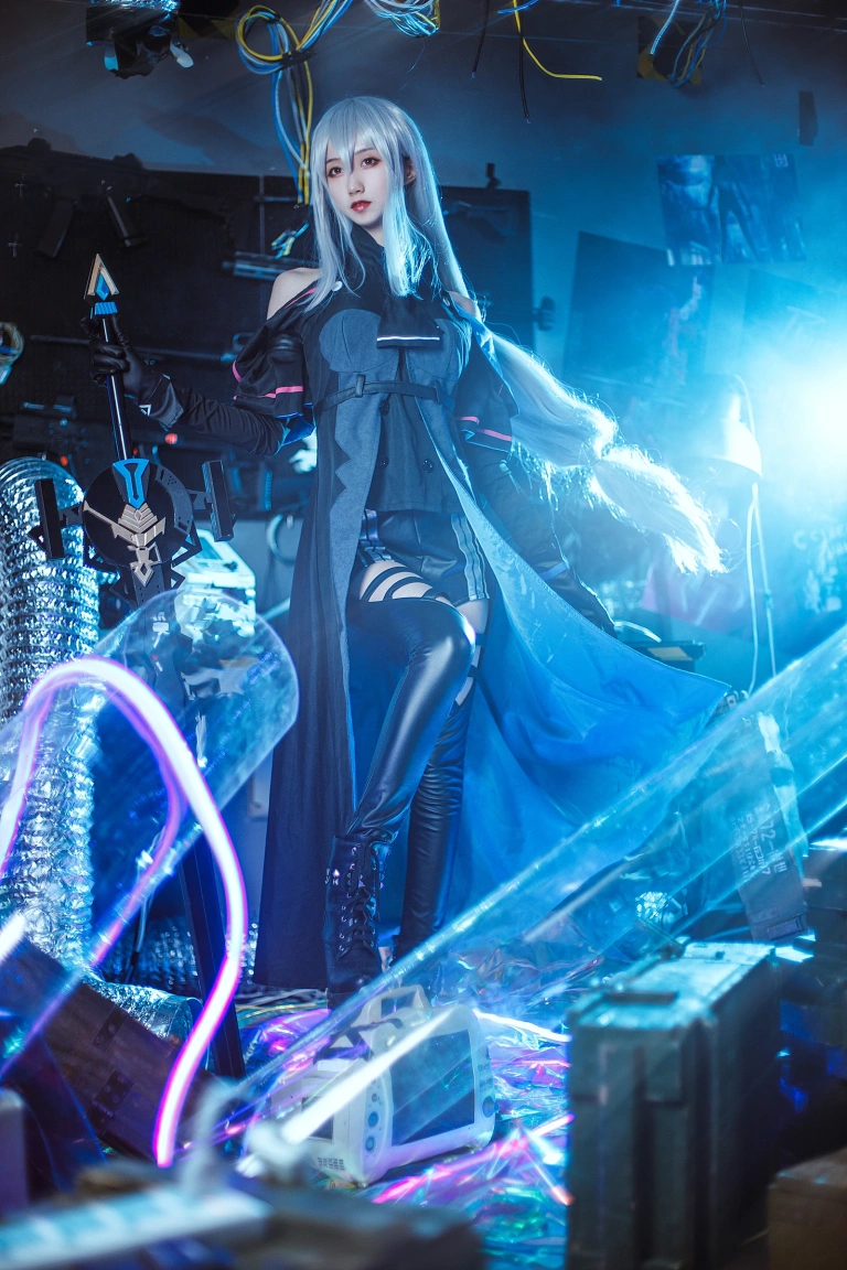 《斯卡蒂COS》｜木棉棉 · 16张写真
