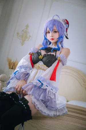 《甘雨女仆》｜日奈娇(椎名莜) · 23张写真