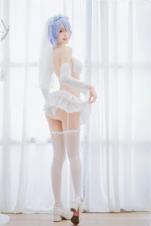 《蕾姆婚纱》｜木棉棉 · 30张写真
