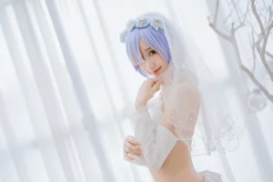 《蕾姆婚纱》｜木棉棉 · 30张写真