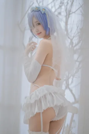 《蕾姆婚纱》｜木棉棉 · 30张写真