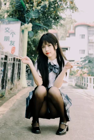 《泳衣jk学妹》｜不呆猫 · 59张写真、1 个视频