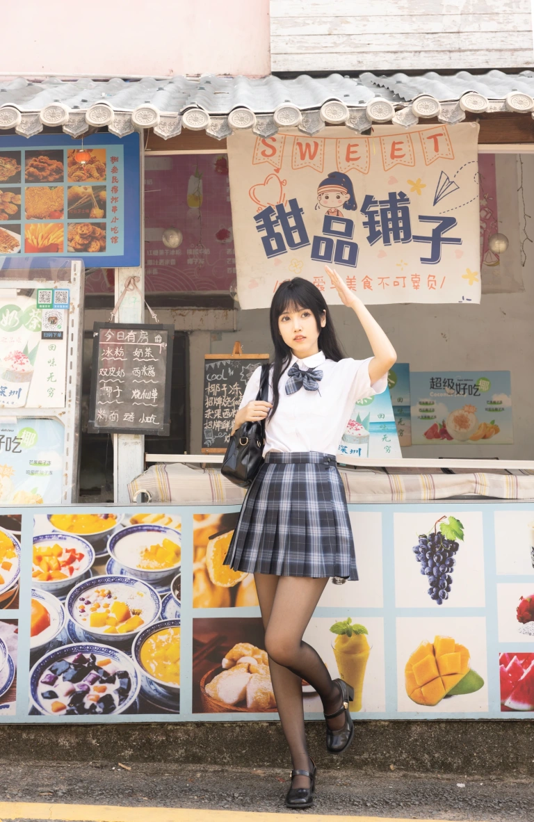 《泳衣jk学妹》｜不呆猫 · 59张写真、1 个视频