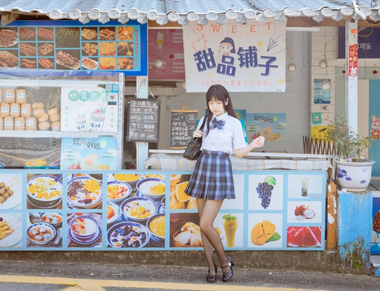 《泳衣jk学妹》｜不呆猫 · 59张写真、1 个视频