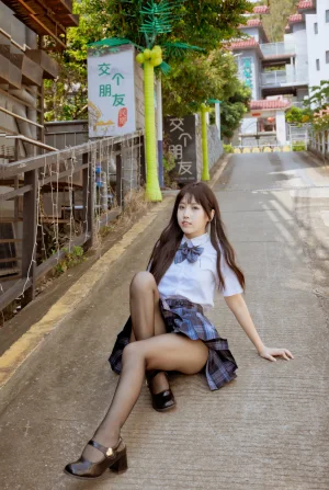 《泳衣jk学妹》｜不呆猫 · 59张写真、1 个视频