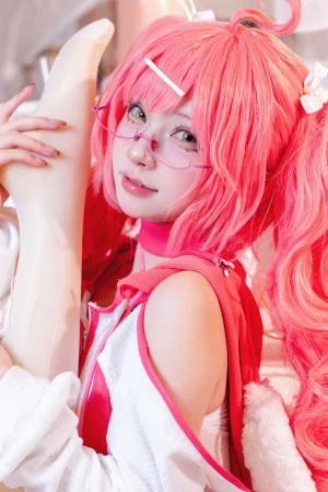 《交错战线卡缇娜》｜花铃 · 21张写真