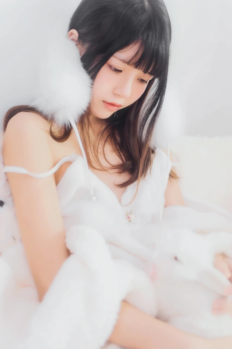 《冬眠套装》｜桜桃喵 · 38张写真