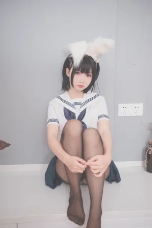 《兔耳jk》｜面饼仙儿 · 17张写真