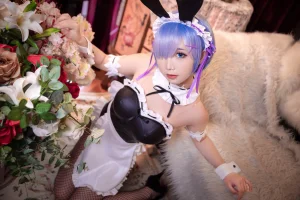 《网袜蕾姆》｜面饼仙儿 · 27张写真