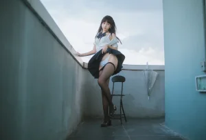 《JK学妹户外》｜不呆猫 · 59张写真