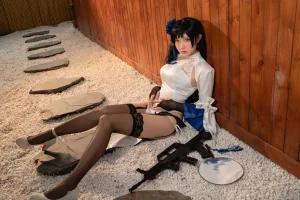 《少女前线 95式 玉玲珑》｜瓜希酱 · 20张写真