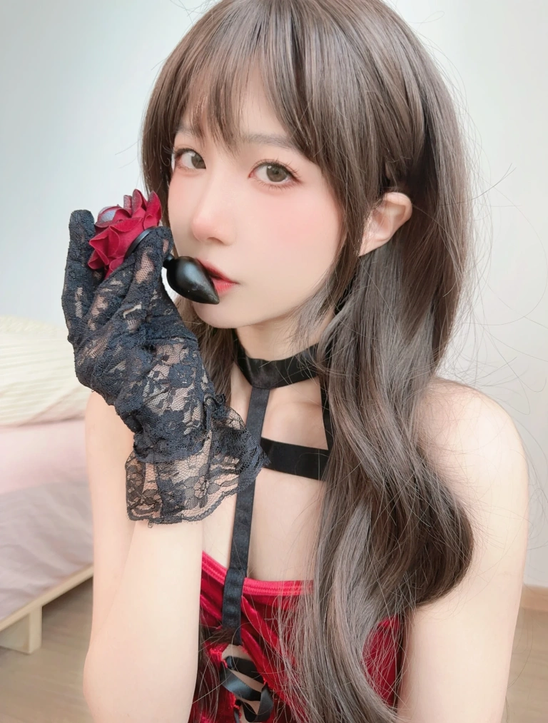 《蔷薇之花》｜布丁大法 · 80张写真、5 个视频