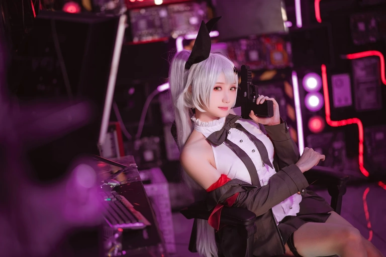 《少女前线 FN-57 Five-seveN》｜瓜希酱 · 22张写真