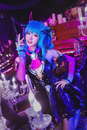 《Miku小恶魔》｜木棉棉 · 19张写真