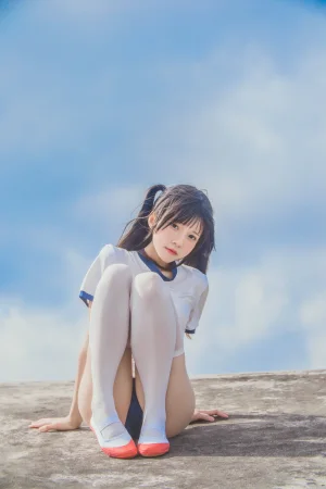 《桜桃未熟1 体操服电子档》｜桜桃喵 · 24张写真