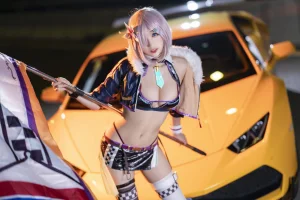 《玛修赛车》｜周叽是可爱兔兔 · 21张写真