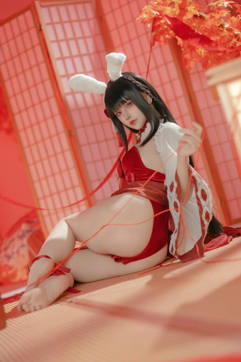 《碧蓝航线 大山·祈愿的巫女兔》｜屿鱼 · 58张写真