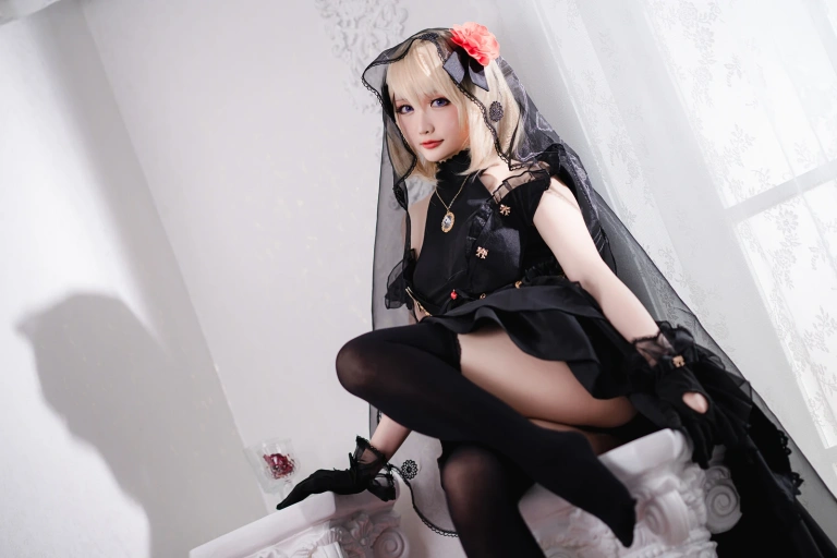 《斯卡哈maid&Z23婚纱》｜星之迟迟 · 150张写真、1 个视频