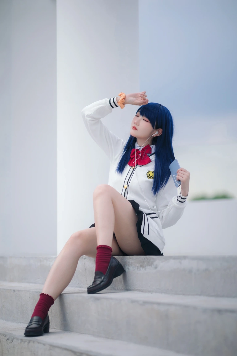 《宝多六花 制服》｜瓜希酱 · 16张写真
