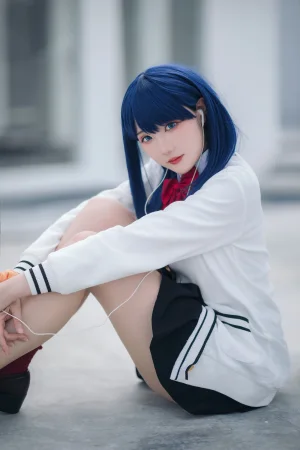 《宝多六花 制服》｜瓜希酱 · 16张写真