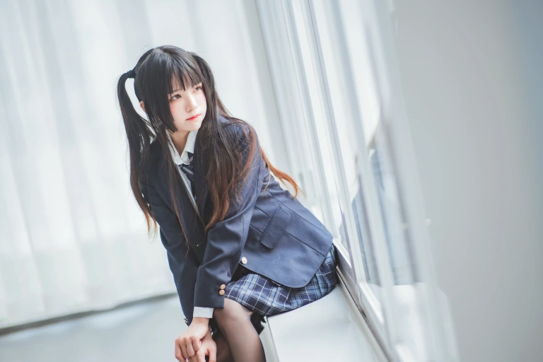 《桜桃未熟2 冬季制服丝秀》｜桜桃喵 · 45张写真
