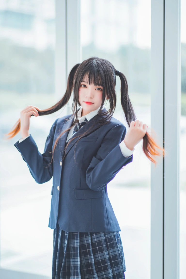 《桜桃未熟2 冬季制服丝秀》｜桜桃喵 · 45张写真