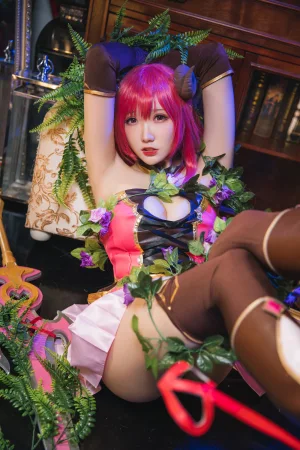 《公主连结 支仓伊绪》｜瓜希酱 · 22张写真
