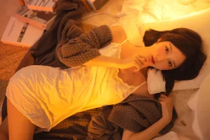 《红酒好喝》｜木棉棉 · 28张写真