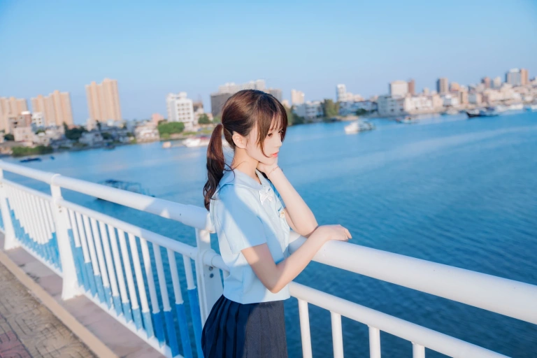 《蔚蓝》｜桜桃喵 · 33张写真