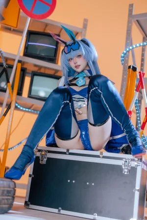 《碧蓝航线 花园赛车服》｜屿鱼 · 82张写真