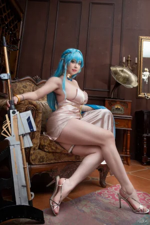 《Nikke胜利女神 海伦礼服》｜皮皮奶 · 57张写真、1 个视频