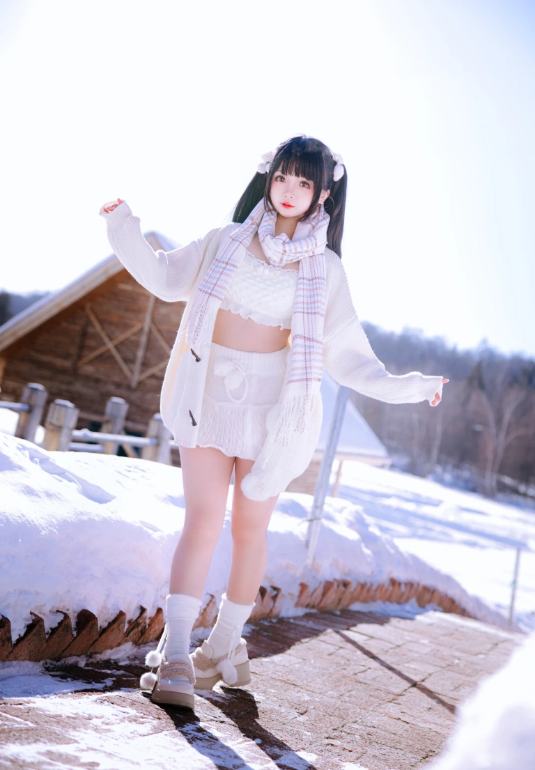 《雪地少女》｜日奈娇(椎名莜) · 108张写真、2 个视频