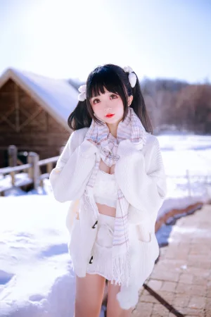《雪地少女》｜日奈娇(椎名莜) · 108张写真、2 个视频