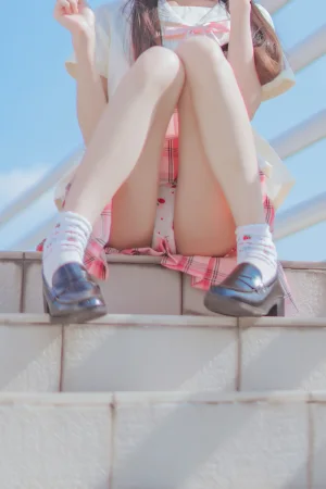 《桜桃未熟2 幼稚园》｜桜桃喵 · 35张写真