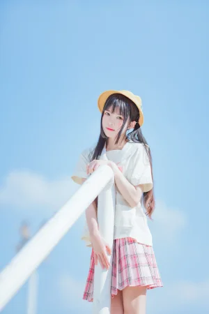 《桜桃未熟2 幼稚园》｜桜桃喵 · 35张写真