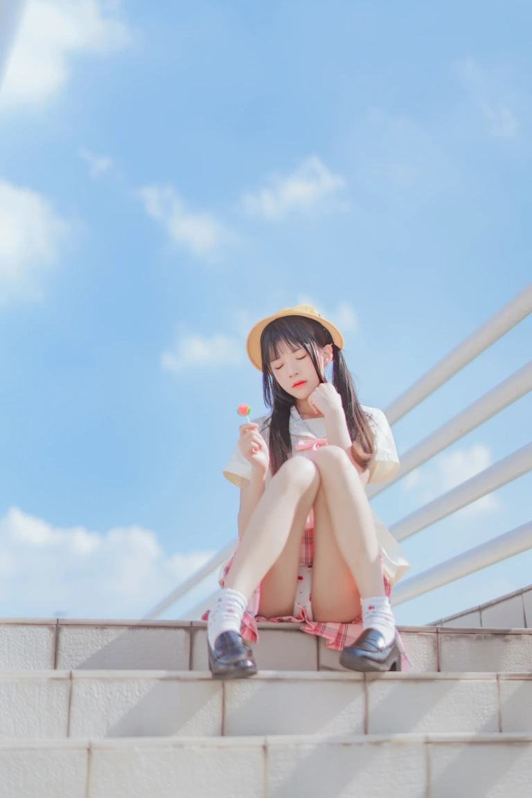 《桜桃未熟2 幼稚园》｜桜桃喵 · 35张写真